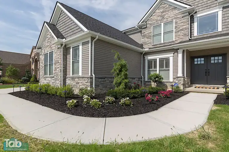 10 Tools Everyone Needs For Landscaping