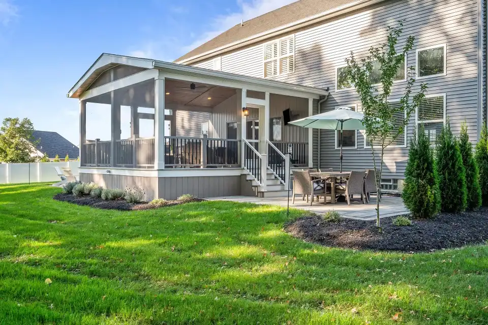 3-season-rooms-tab-property-1025-00002