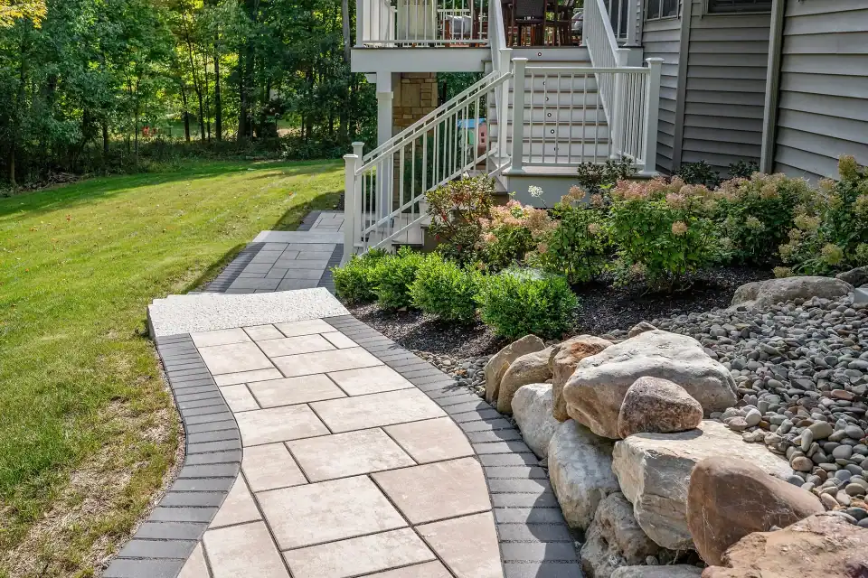 landscaping-tab-property-1025-00006