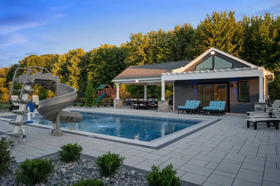 paver-patios-tab-property-1025-00002