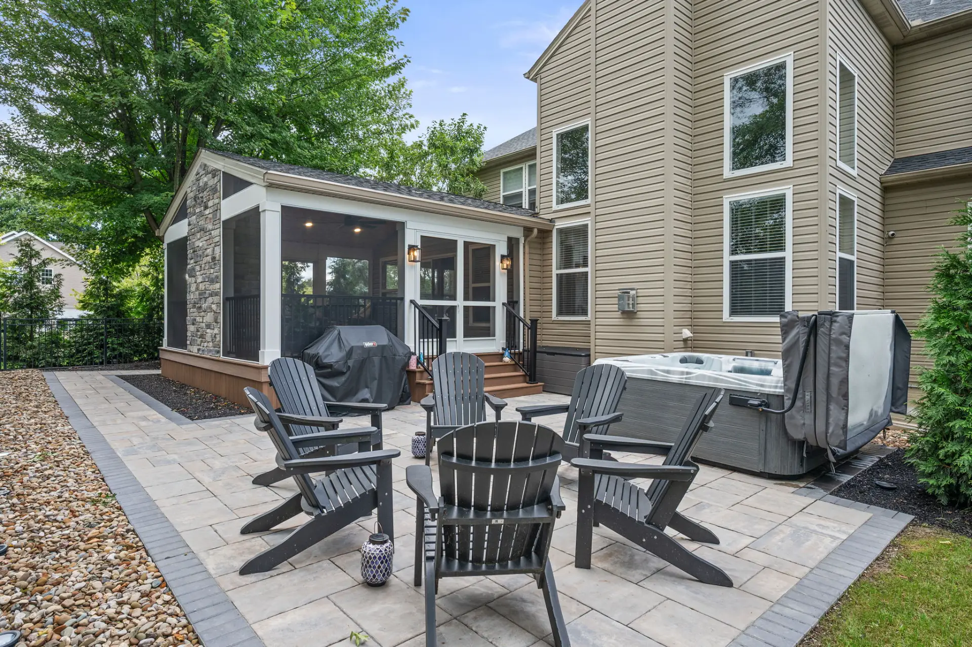 Screened Porch and Hot Tub Patio in Avon