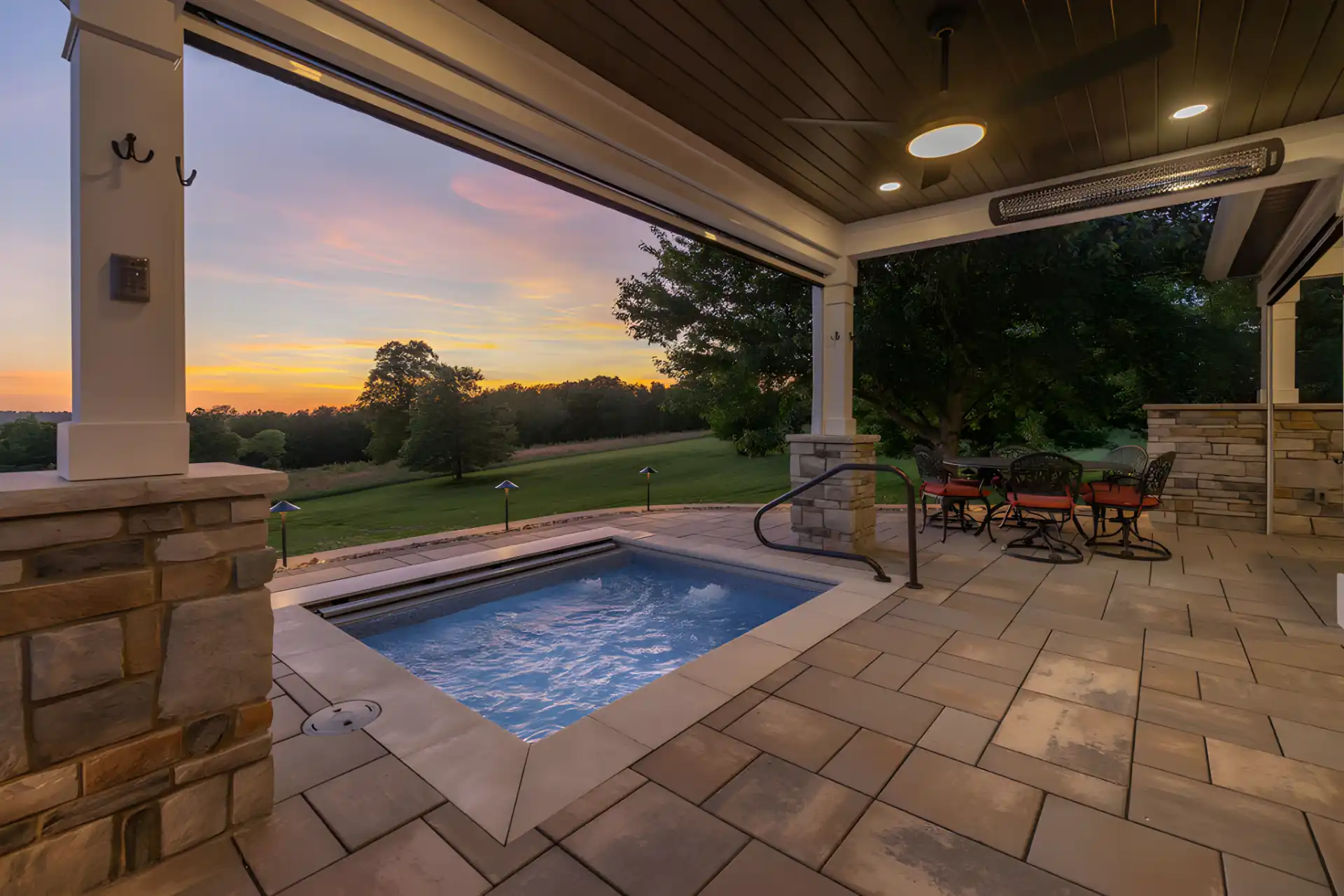 Poolside Pavilion and Outdoor Kitchen in Hinckley, Ohio