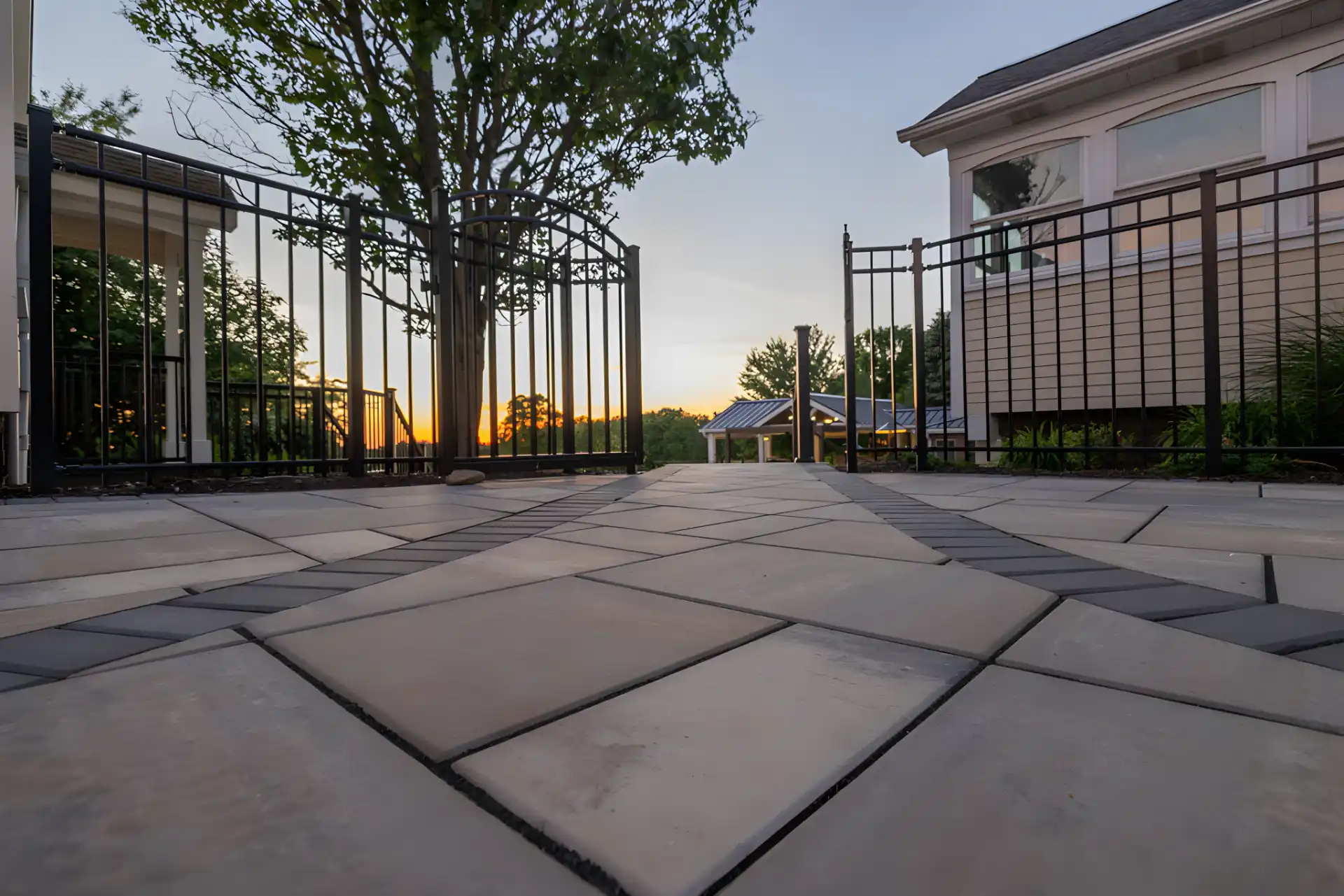 Poolside Pavilion and Outdoor Kitchen in Hinckley, Ohio