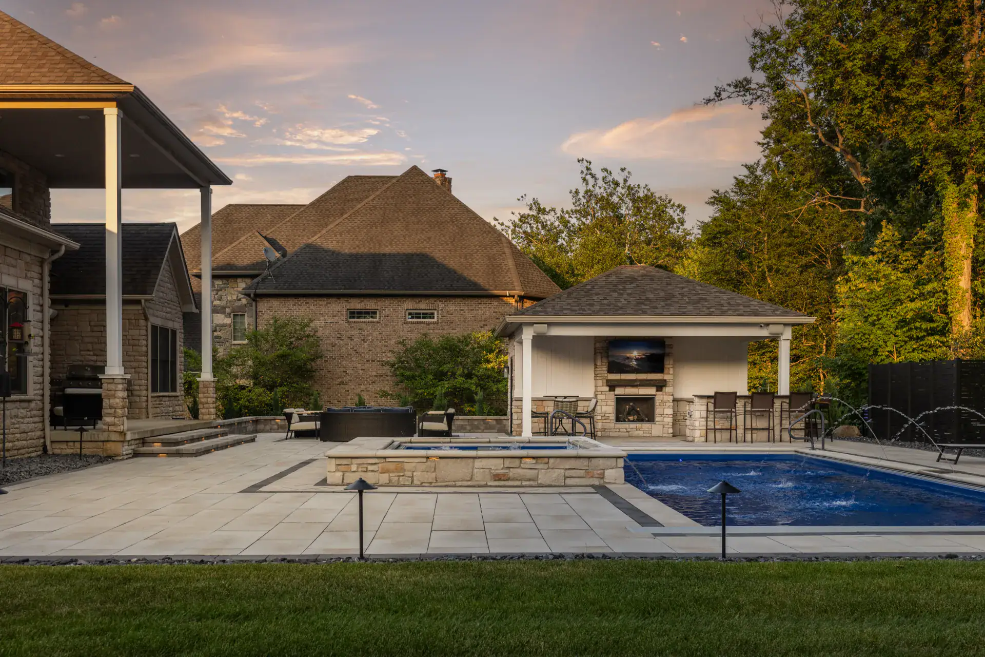 Strongsville Pool and Poolside Bar Pavilion